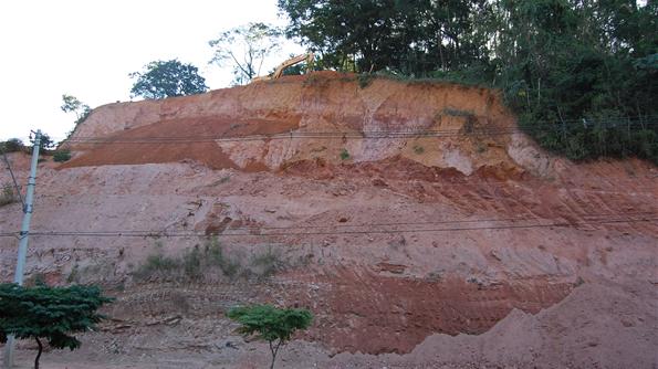 Terraplanagem - Avenida Acesita